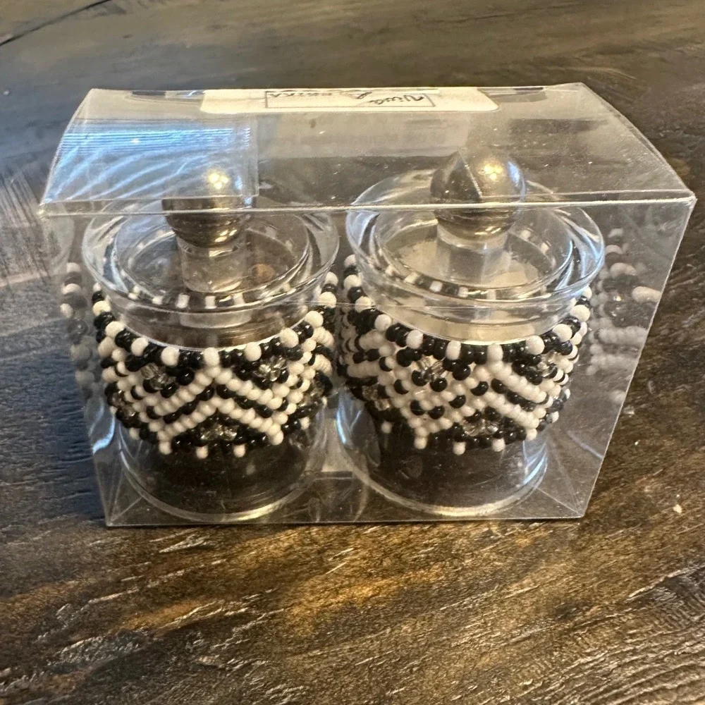 Viva Afrika Ndebele Tribe Beaded Salt and Pepper Shakers South Africa Set NEW